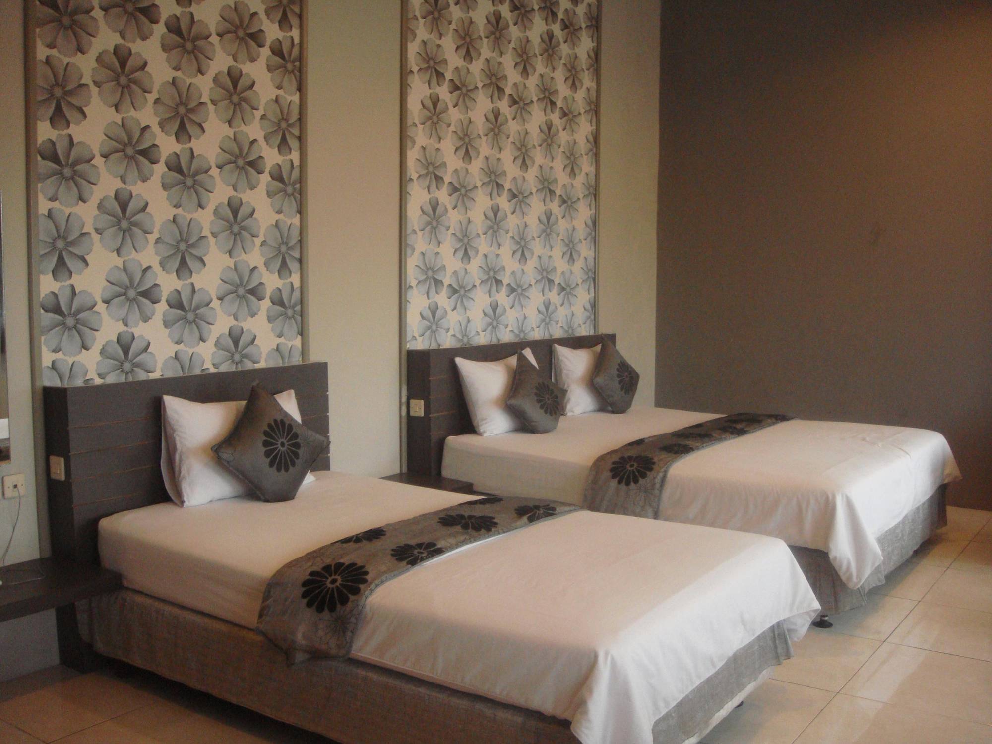 Marciella Hotel Bandung Dış mekan fotoğraf